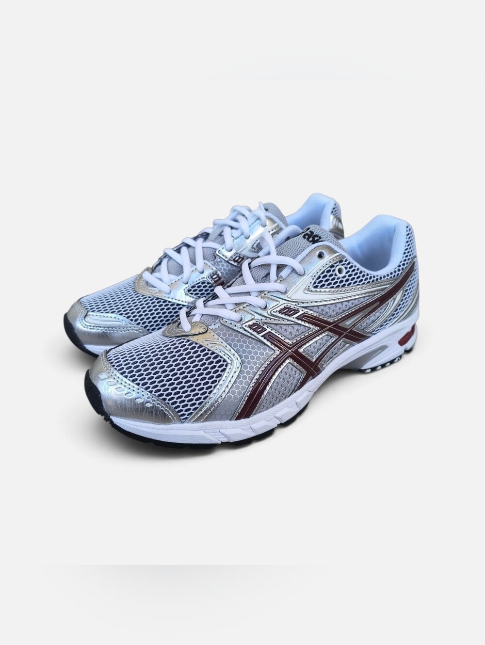 ASICS Gel-DS Trainer 14 Metallic Silver Red Men 7 Women 8.5 Running Shoes